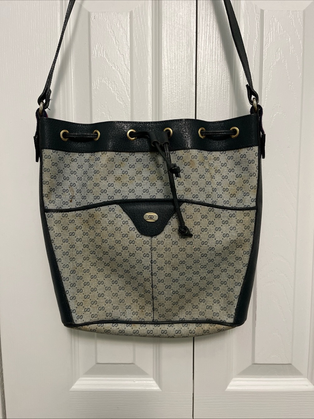 Gucci Beige Monogram Canvas & Black Leather Drawstring Shoulder Bag vintage
